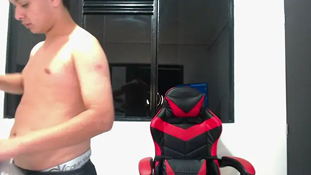 Snapshot of NathanBrookhs chatting on January 7, 2026, 3:53 am NathanBrookhs online show from January 7, 2026, 3:53 am