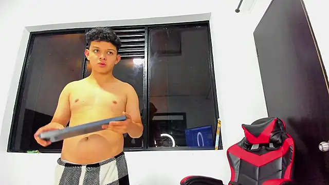 Snapshot of NathanBrookhs chatting on January 13, 2026, 3:45 am NathanBrookhs online show from January 13, 2026, 3:45 am