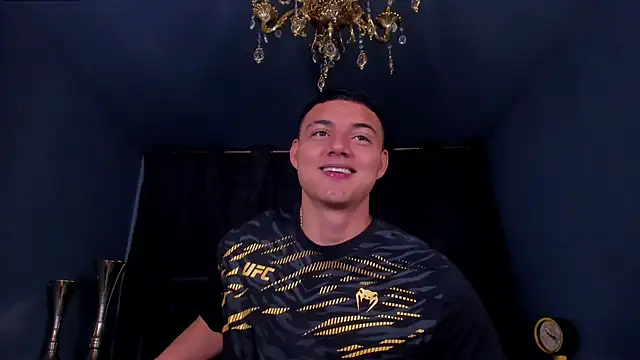 KaelBelmont online show from December 21, 2025, 4:41 am