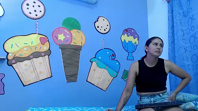 NOVAHOT98 online show from January 10, 2026, 7:37 pm