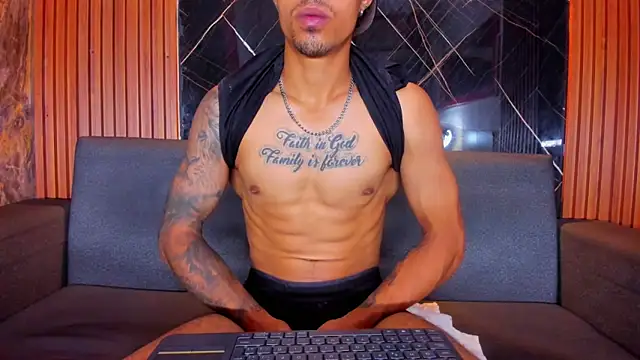 Snapshot of Sex_angel77 chatting on December 14, 2025, 3:01 am Sex angel77 online show from December 14, 2025, 3:01 am