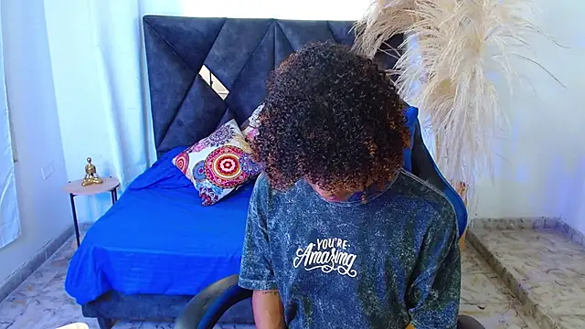 angelll18  online show from February 28, 2026, 8:32 pm