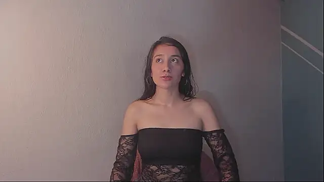 Lucy-Bluesea online show from January 18, 2026, 10:35 pm