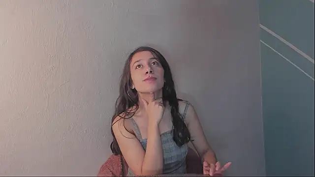 Lucy-Bluesea online show from February 10, 2026, 12:59 am