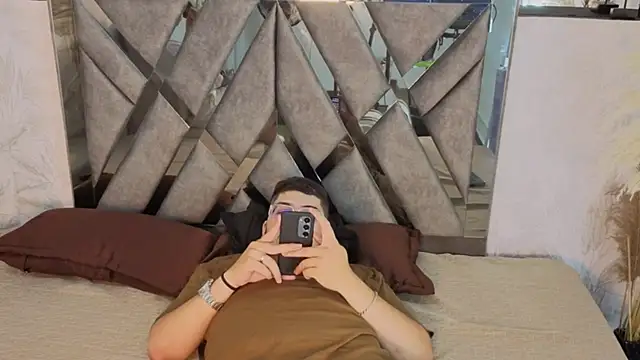 Snapshot of Chel_seth chatting on February 10, 2026, 4:05 am Chel seth online show from February 10, 2026, 4:05 am