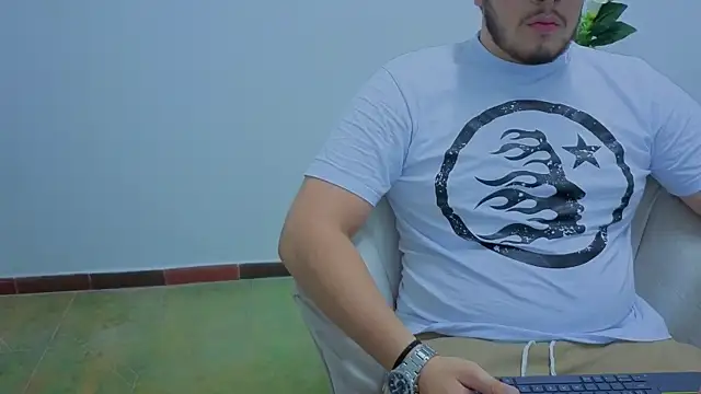 Snapshot of Chel_seth chatting on February 18, 2026, 3:57 am Chel seth online show from February 18, 2026, 3:57 am