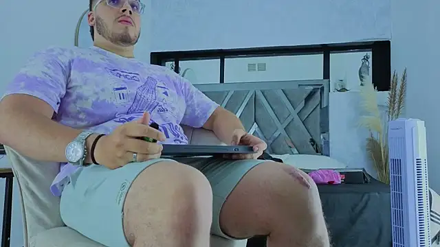 Snapshot of Chel_seth chatting on February 28, 2026, 4:02 am Chel seth online show from February 28, 2026, 4:02 am