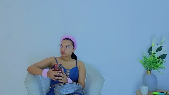 Snapshot of Chel_seth chatting on March 8, 2026, 4:05 am Chel seth online show from March 8, 2026, 4:05 am