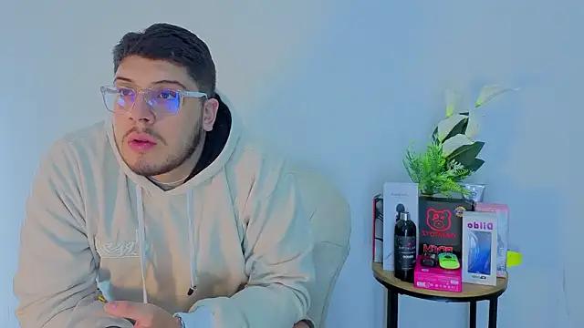 Snapshot of Chel_seth chatting on March 9, 2026, 4:27 am Chel seth online show from March 9, 2026, 4:27 am