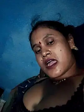 Akanksha soni online show from April 30, 2026, 8:57 pm