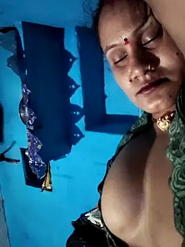 Akanksha soni online show from May 12, 2026, 7:44 pm