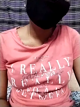 Snapshot of smita_telugu chatting on April 12, 2026, 6:24 pm smita telugu online show from April 12, 2026, 6:24 pm