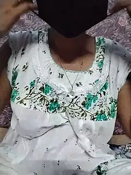 Snapshot of smita_telugu chatting on May 14, 2026, 4:25 pm smita telugu online show from May 14, 2026, 4:25 pm