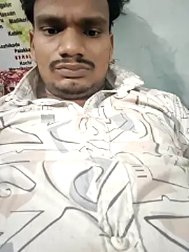 Hot-priyanka99 online show from December 14, 2025, 7:07 pm