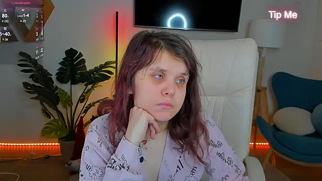 Ariell Mini online show from January 7, 2026, 6:49 am