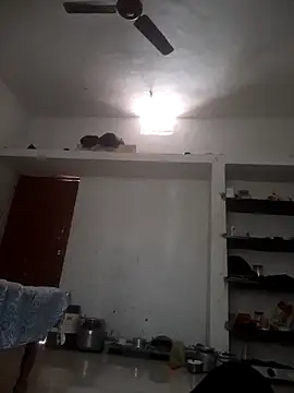 shubhamkumaraoo online show from December 16, 2025, 8:41 am