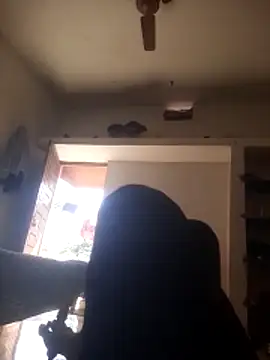 shubhamkumaraoo online show from December 22, 2025, 7:05 am