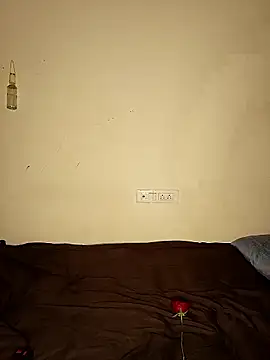 King fucks queen1 online show from February 15, 2026, 3:42 pm