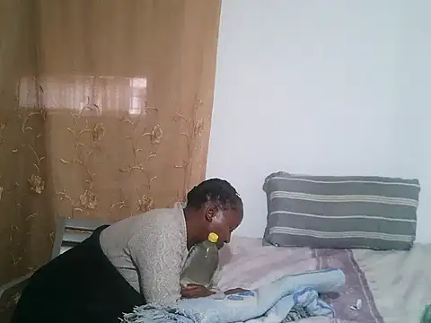 SweetHotPussy 99 online show from April 24, 2026, 11:01 am