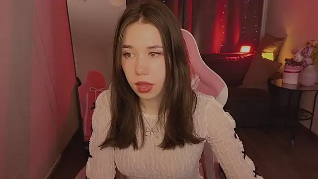 Nicoll Cherry online show from February 5, 2026, 5:45 am