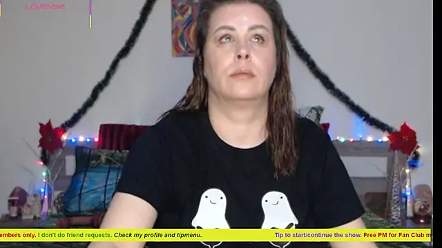  Mmmoonlight  online show from January 7, 2026, 5:10 am