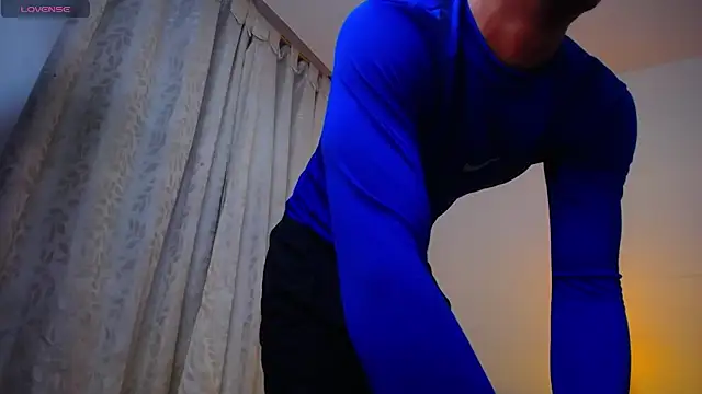 TOMBOYSEXX online show from February 6, 2026, 4:50 am