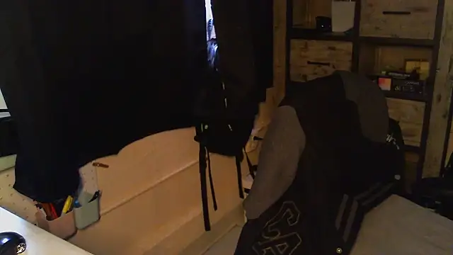 jhaycobXgarcia online show from March 9, 2026, 10:03 pm