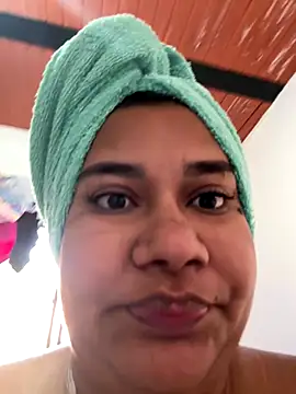 Snapshot of velero-1 chatting on December 22, 2025, 8:50 pm velero-1 online show from December 22, 2025, 8:50 pm