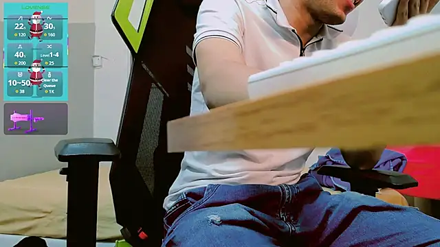 Luky twink online show from December 22, 2025, 3:03 am