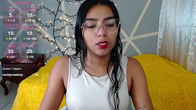 valkydoll2 online show from January 19, 2026, 10:30 am