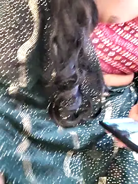 telugufans  love online show from February 9, 2026, 5:44 am