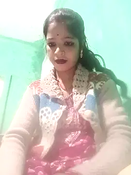 Juli pande online show from December 20, 2025, 2:02 pm