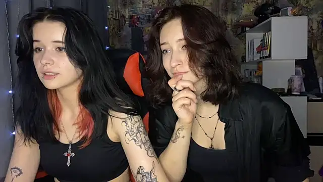 Absent Fairy online show from July 3, 2026, 5:52 pm