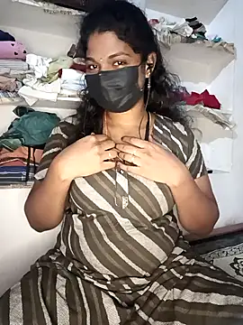 Snapshot of tamilsaisree chatting on February 12, 2026, 6:03 pm tamilsaisree online show from February 12, 2026, 6:03 pm