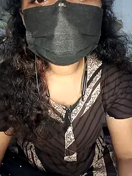 Snapshot of tamilsaisree chatting on February 19, 2026, 5:42 pm tamilsaisree online show from February 19, 2026, 5:42 pm