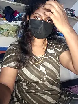 Snapshot of tamilsaisree chatting on March 10, 2026, 5:40 pm tamilsaisree online show from March 10, 2026, 5:40 pm