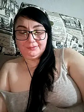 MariSwan222 online show from March 9, 2026, 9:41 pm