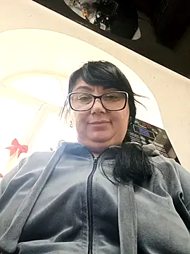 MariSwan222 online show from May 8, 2026, 9:58 am