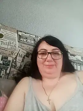 MariSwan222 online show from June 11, 2026, 5:05 am