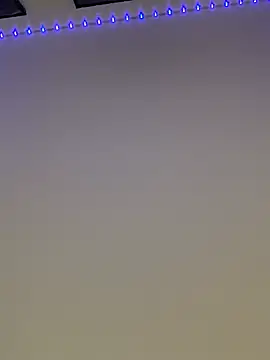 Melissaa00 online show from April 14, 2026, 4:13 pm