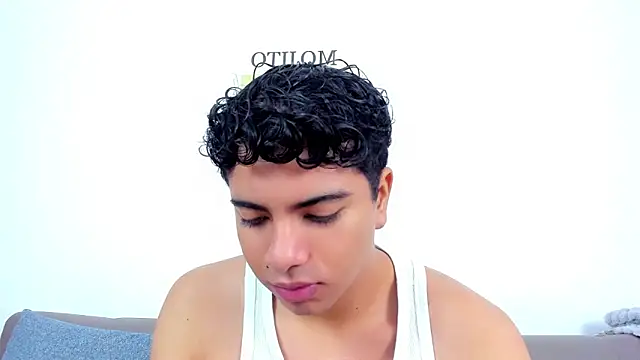 Snapshot of cherry_blossom77 chatting on December 22, 2025, 12:24 pm cherry blossom77 online show from December 22, 2025, 12:24 pm