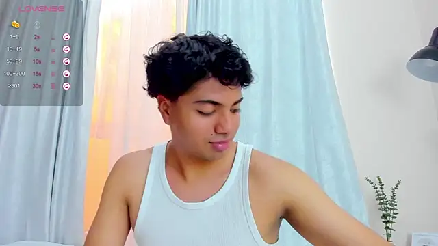 Snapshot of cherry_blossom77 chatting on January 5, 2026, 5:27 pm cherry blossom77 online show from January 5, 2026, 5:27 pm