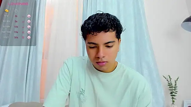 Snapshot of cherry_blossom77 chatting on January 6, 2026, 12:53 pm cherry blossom77 online show from January 6, 2026, 12:53 pm