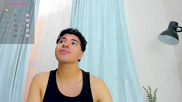 Snapshot of cherry_blossom77 chatting on January 9, 2026, 12:52 pm cherry blossom77 online show from January 9, 2026, 12:52 pm