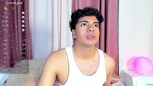 Snapshot of cherry_blossom77 chatting on January 19, 2026, 12:53 pm cherry blossom77 online show from January 19, 2026, 12:53 pm