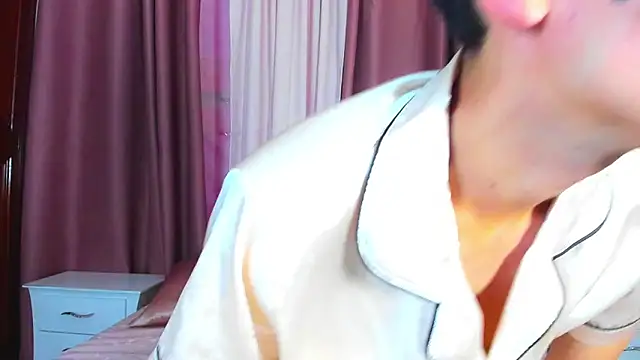 Snapshot of starboyy_77 chatting on January 10, 2026, 1:02 pm starboyy 77 online show from January 10, 2026, 1:02 pm