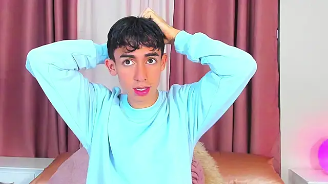 Snapshot of starboyy_77 chatting on January 12, 2026, 12:54 pm starboyy 77 online show from January 12, 2026, 12:54 pm