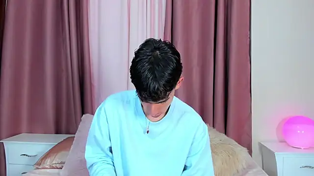 Snapshot of starboyy_77 chatting on January 14, 2026, 1:17 pm starboyy 77 online show from January 14, 2026, 1:17 pm