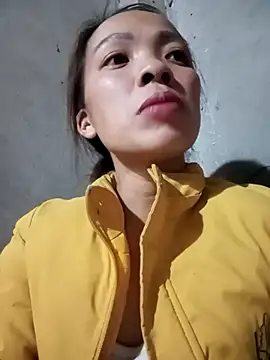 Snapshot of Andrea-688 chatting on February 7, 2026, 1:15 pm Andrea-688 online show from February 7, 2026, 1:15 pm