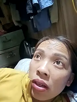 Snapshot of Andrea-688 chatting on February 10, 2026, 12:48 am Andrea-688 online show from February 10, 2026, 12:48 am